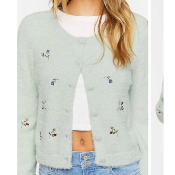 Forever 21 Sweaters - Forever 21 Floral Embroidered Cardigan Sweater Size M